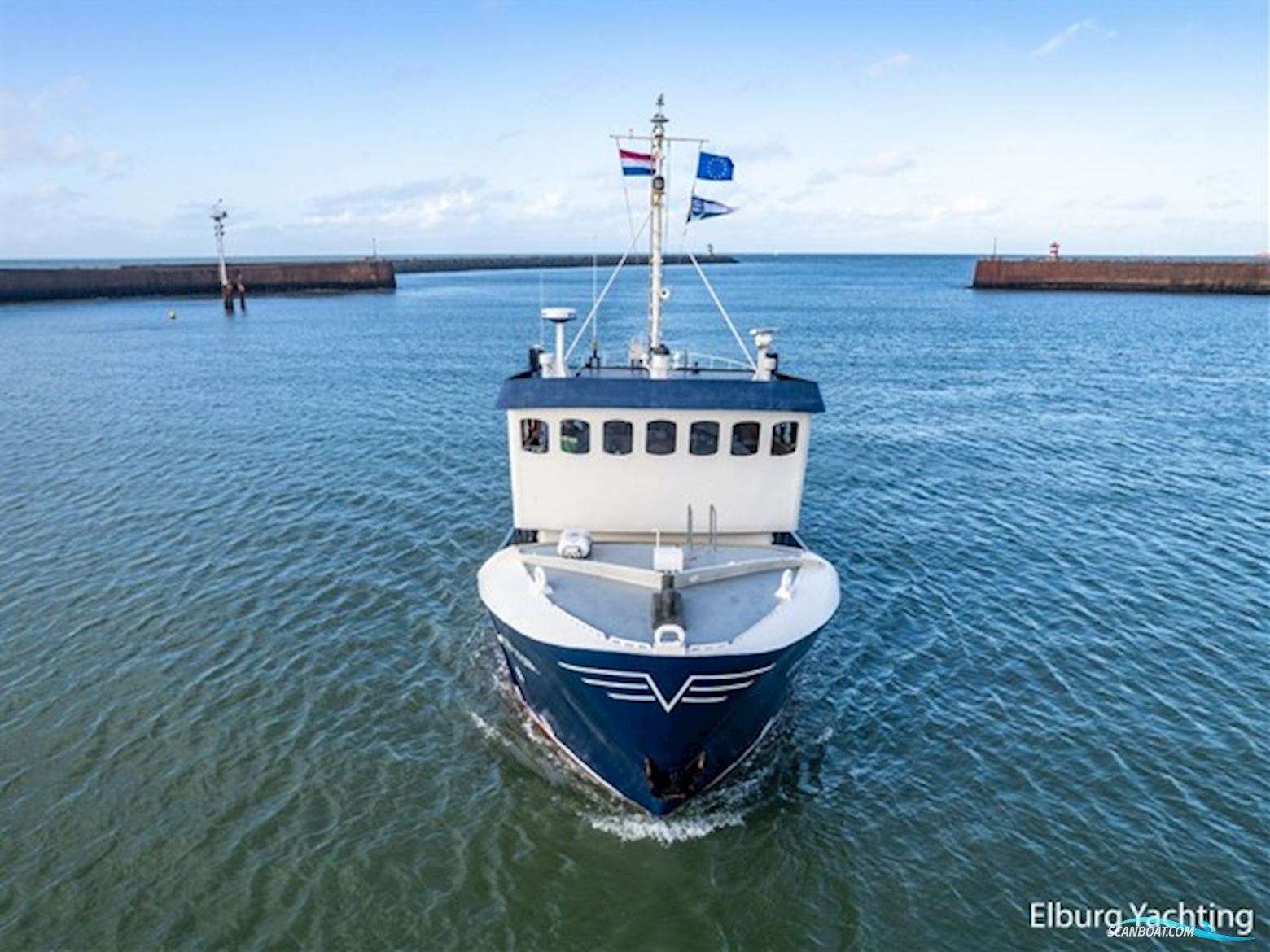 Motoryacht Cape Heima  - Wonen op het water 