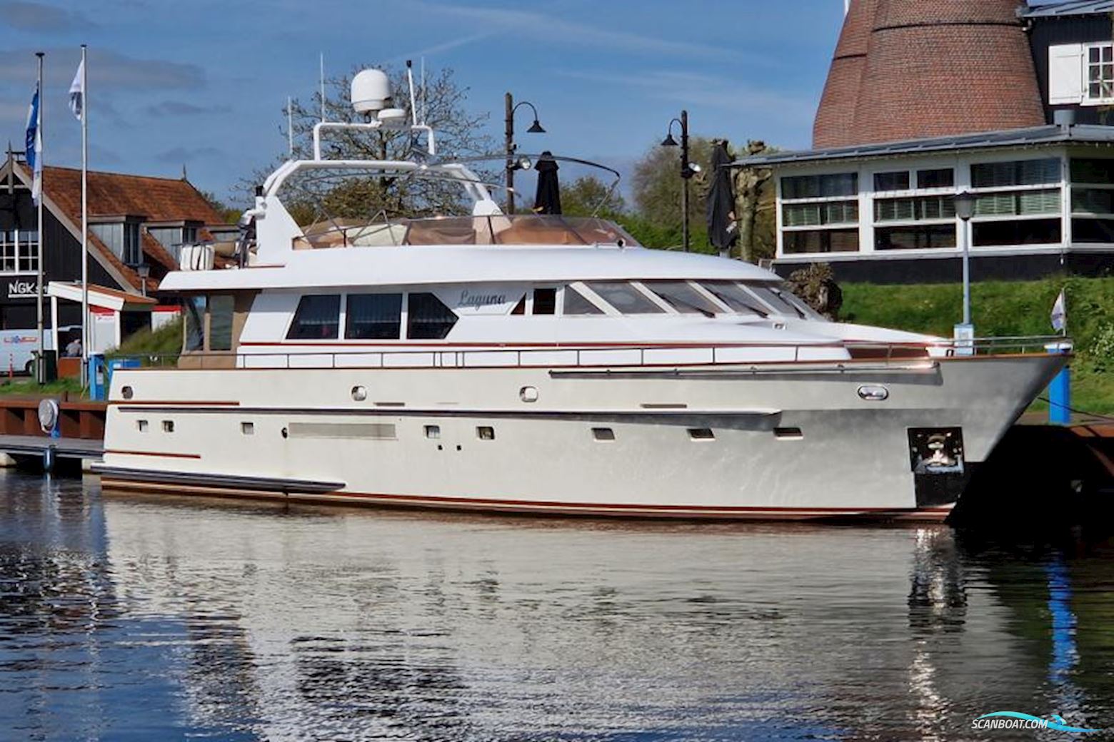 Mulder Futura 63 Fly Motorboten 1994, met Man 1.100 pk. motor, The Netherlands