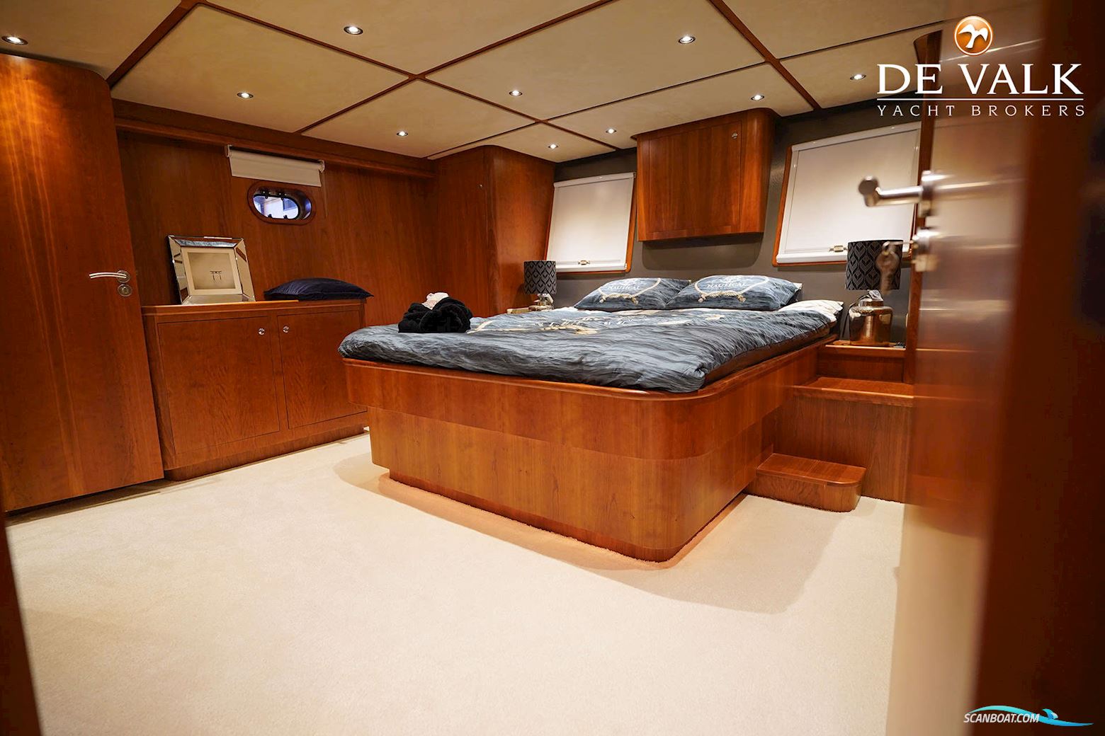 Multiship 2400ALU Rebuild 2011