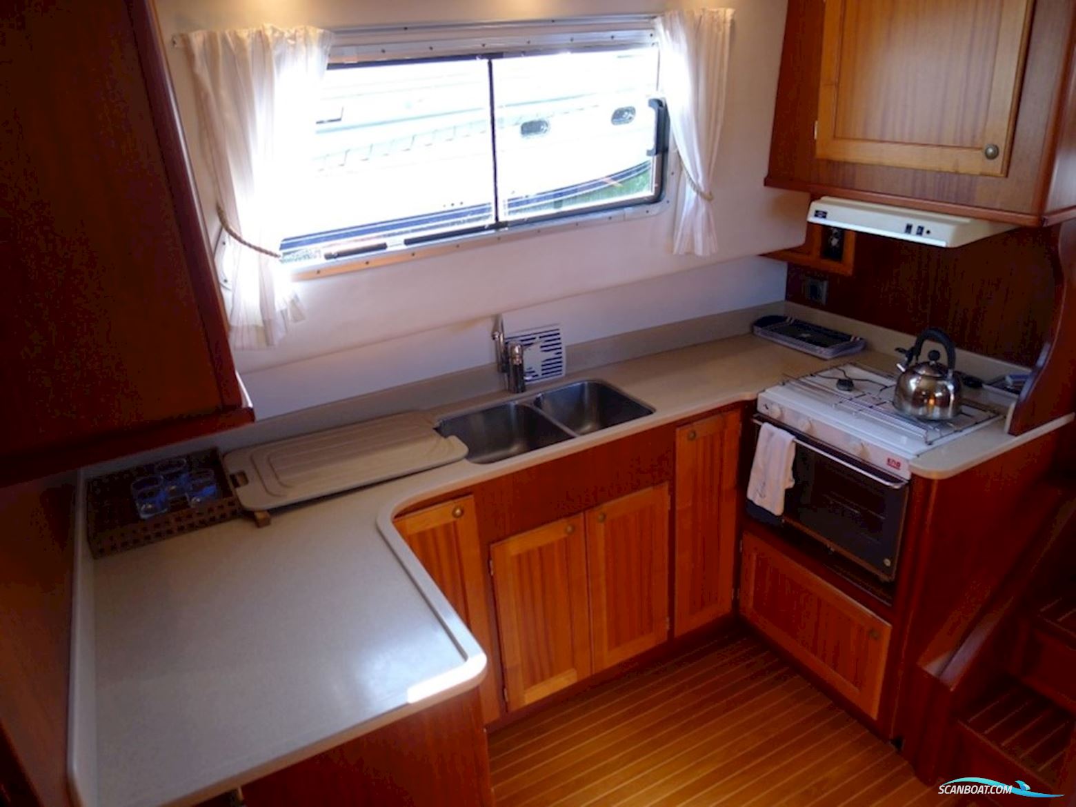 Najad Trawler 37 Flyb.