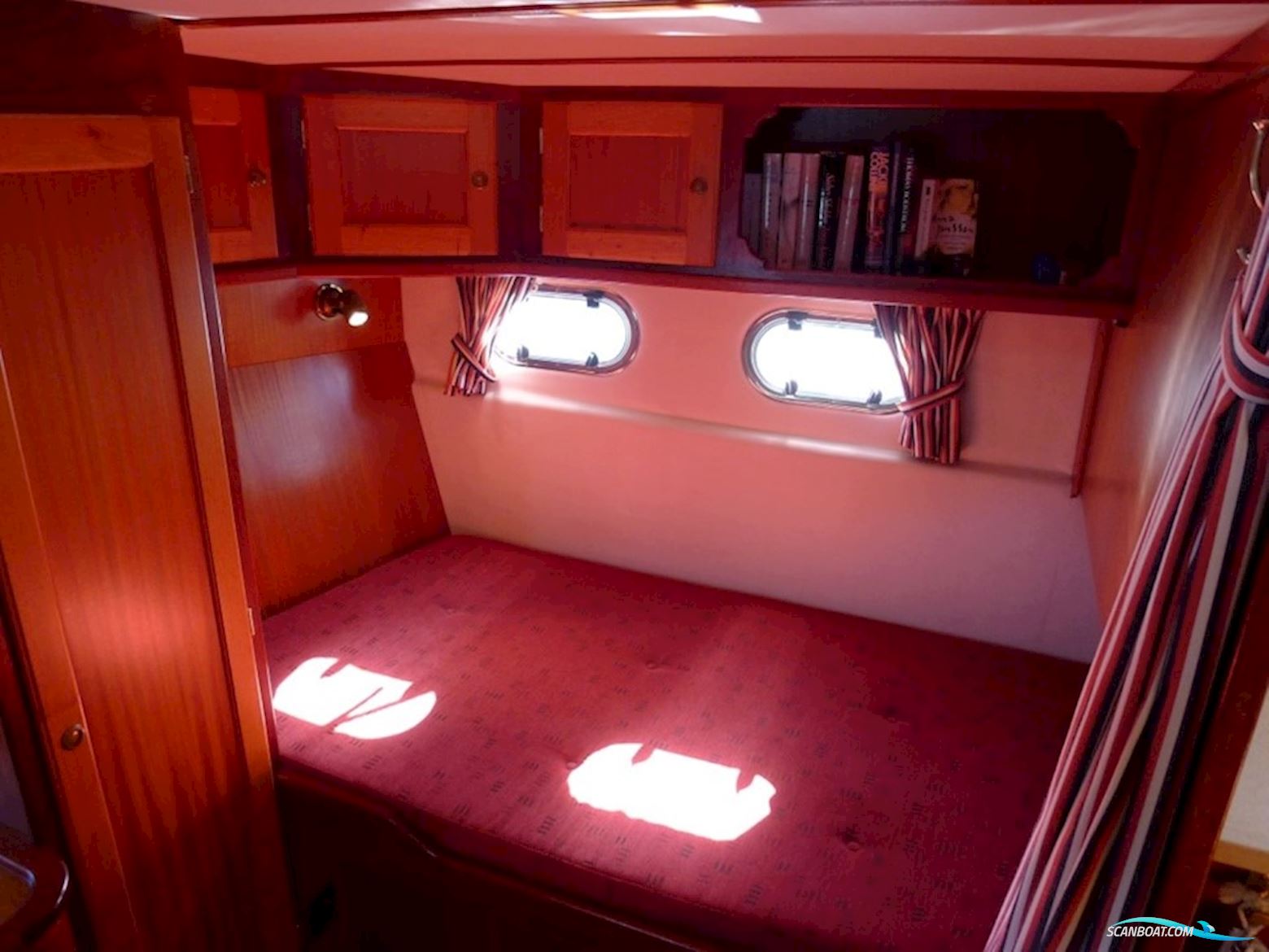 Najad Trawler 37 Flyb.