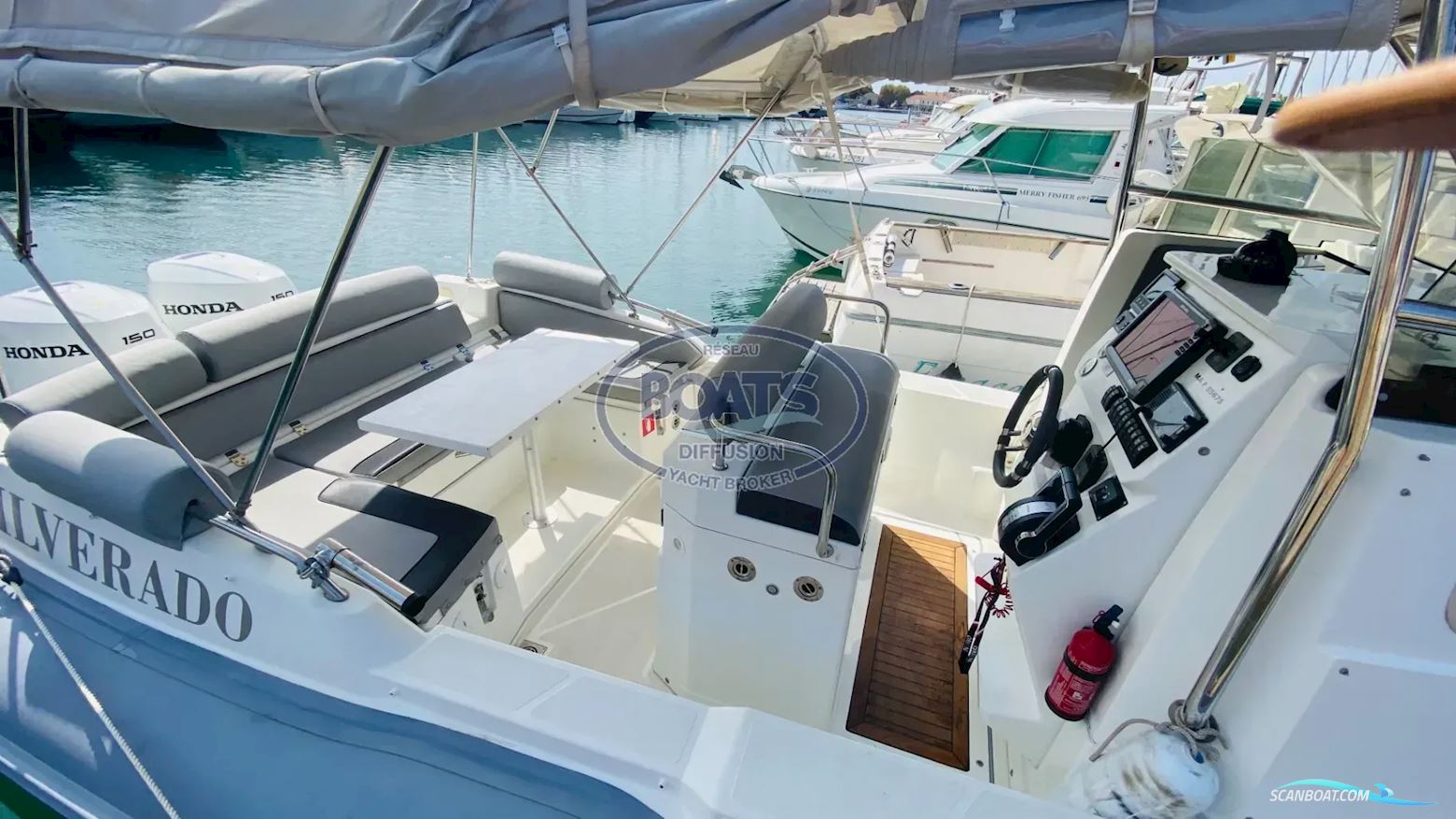 NAUTICA CAB SILVERADO 9