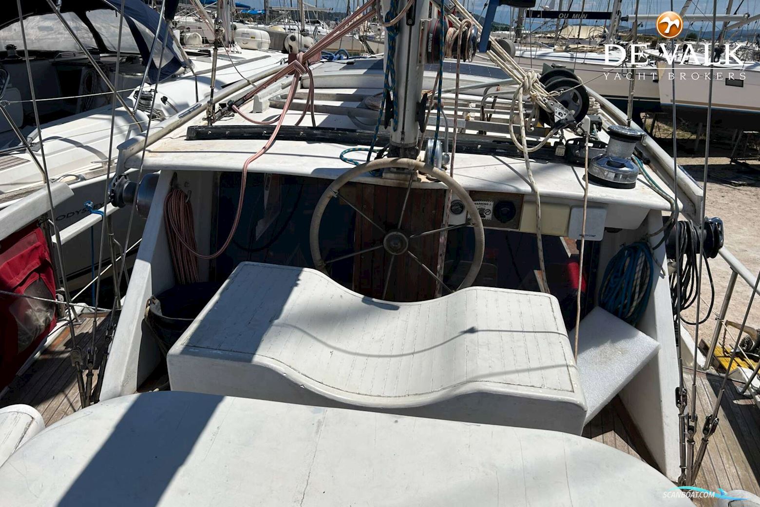 Nauticat 38