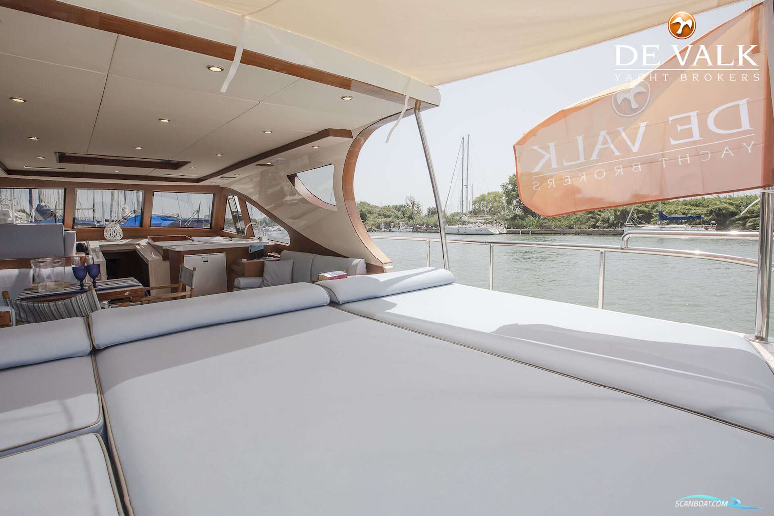 Navalia Romantica 65