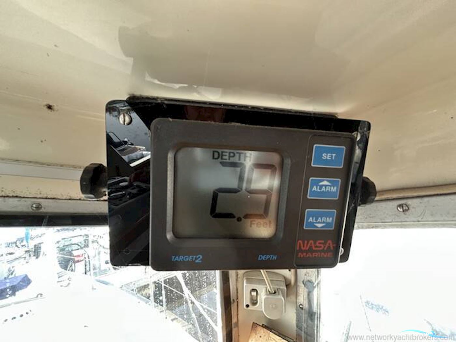 Neptune Neptunian 33