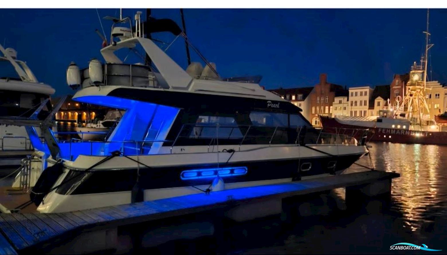 Neptunus 138 Sedan Fly