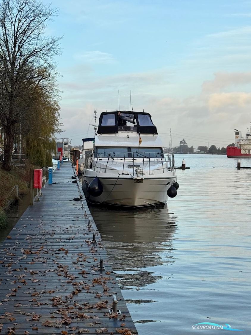 Neptunus 138 Sedan Fly