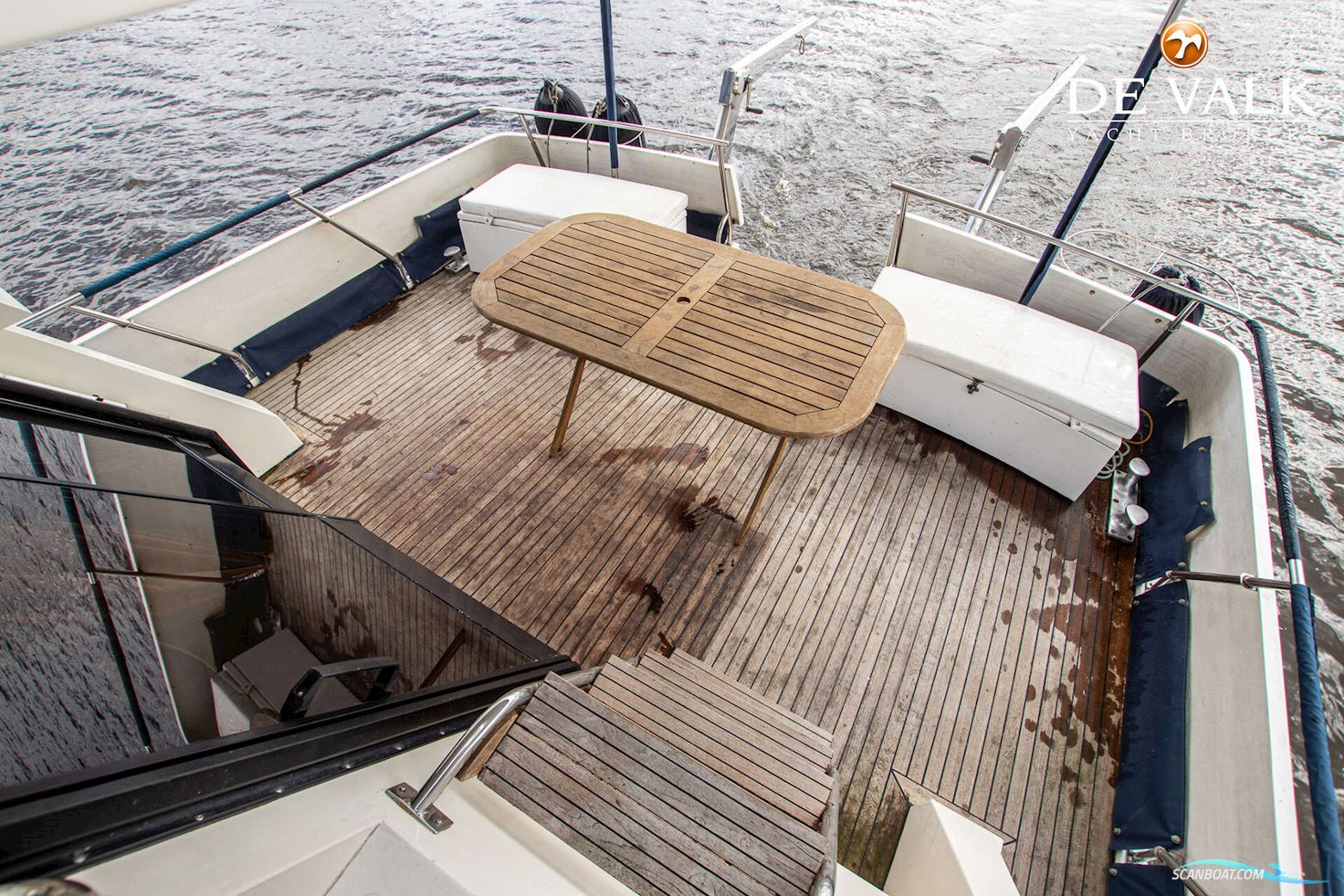 Neptunus 145 Flybridge