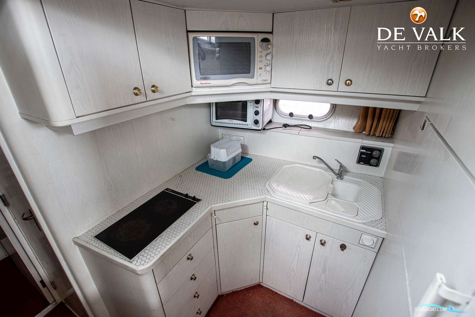 Neptunus 145 Flybridge