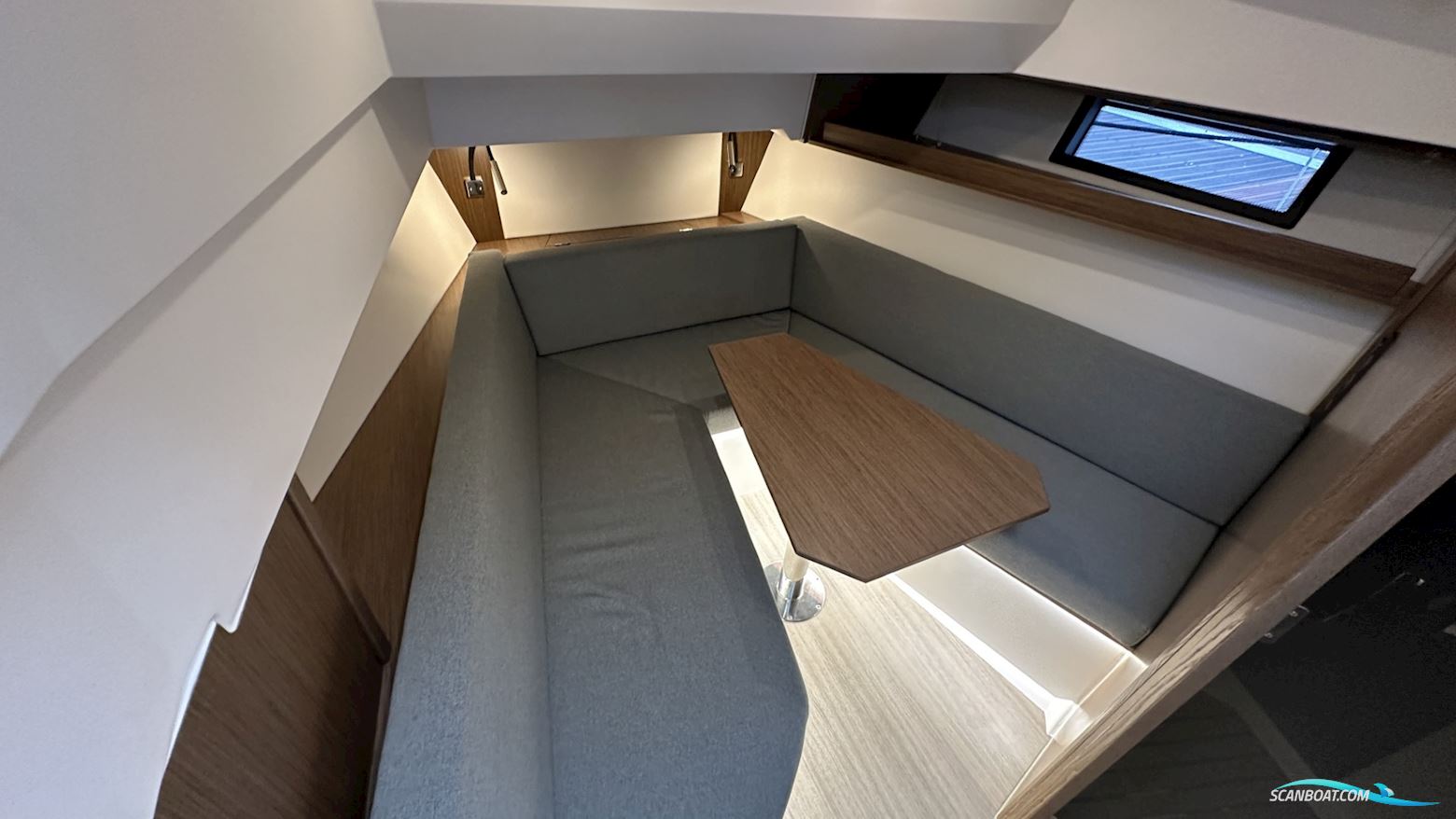 New Bavaria Vida 33