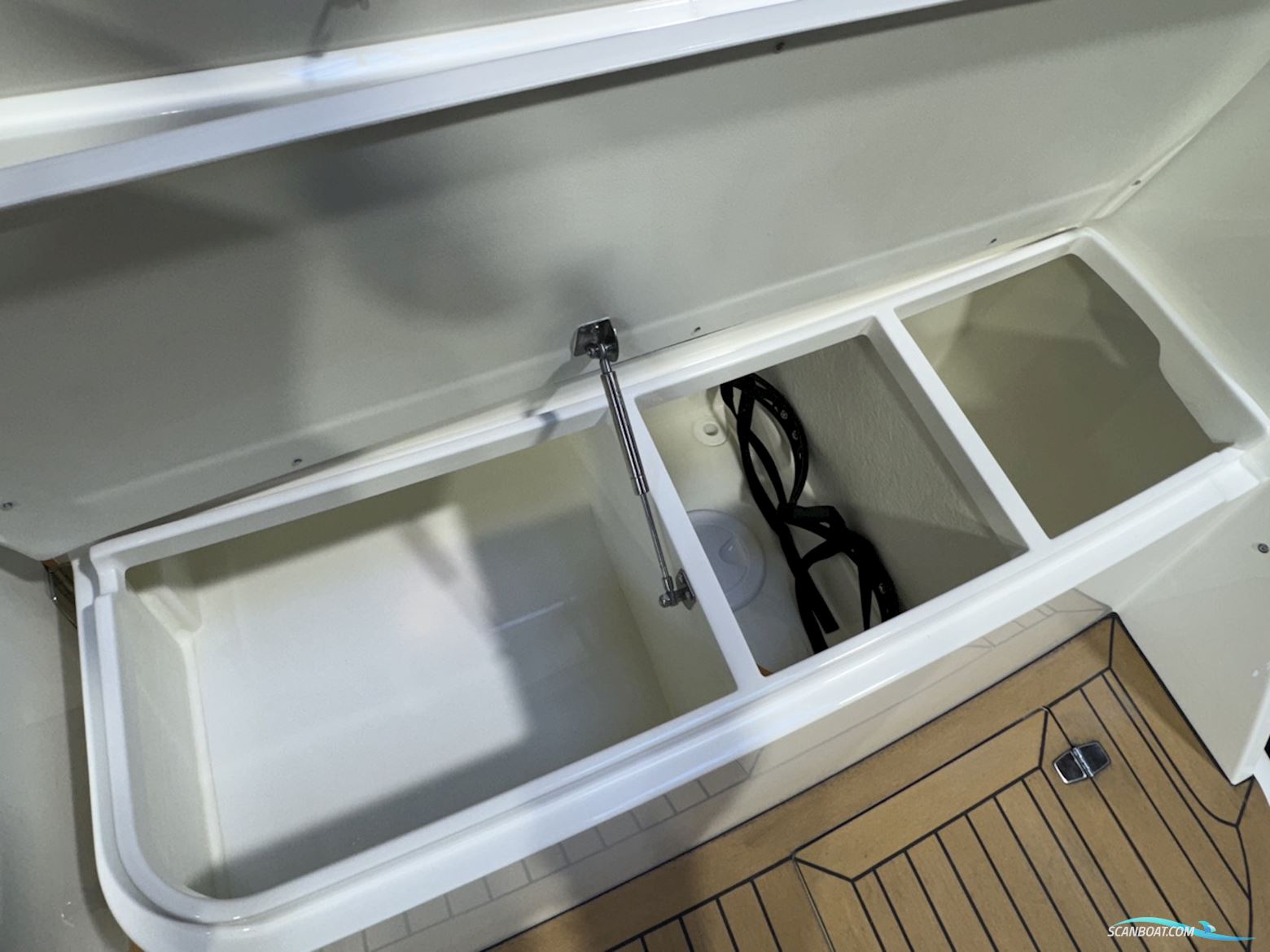 NEW – Marex 310 Sun Cruiser 2025