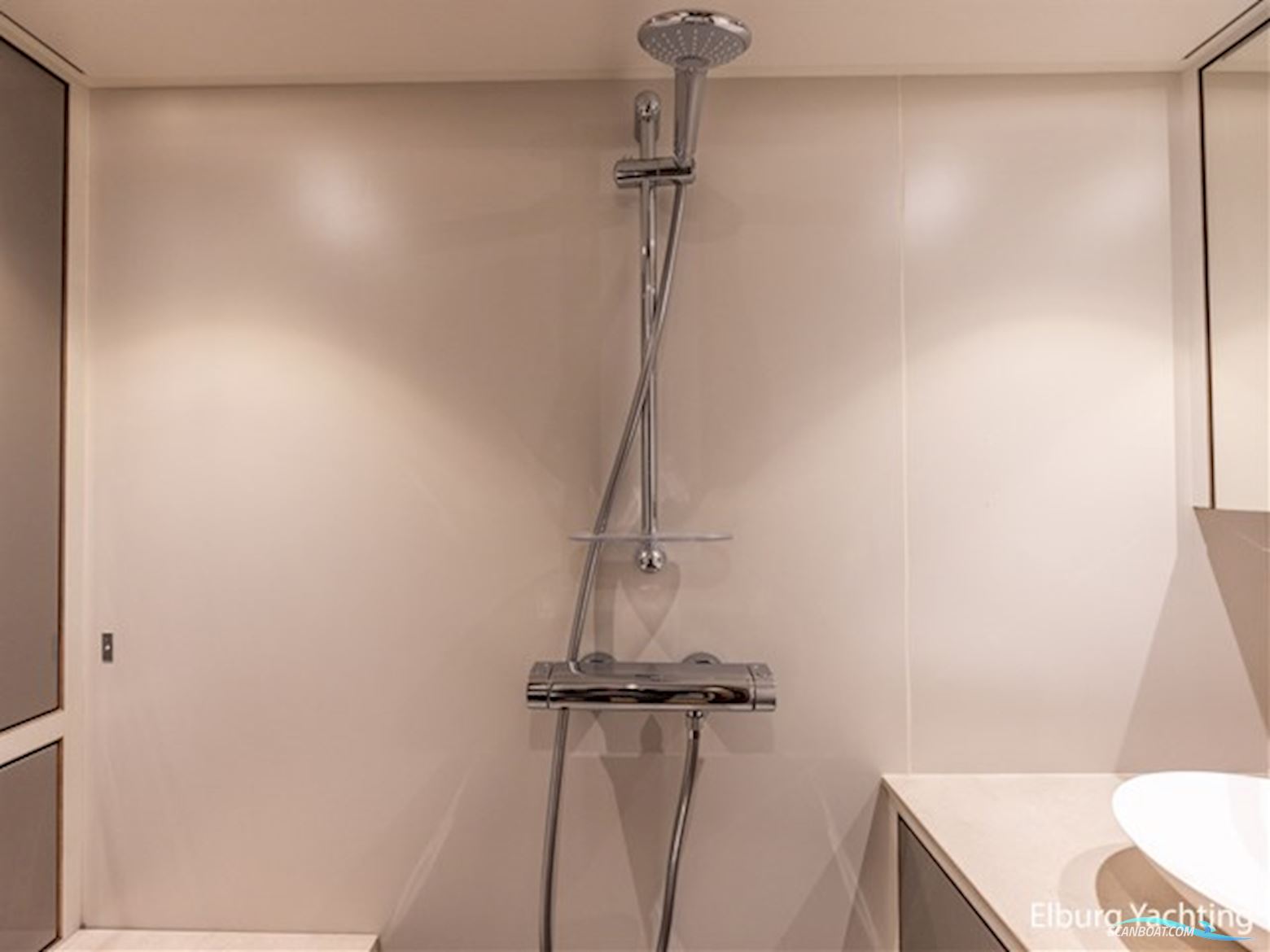 NG Explorer 50 - Pilot Yacht