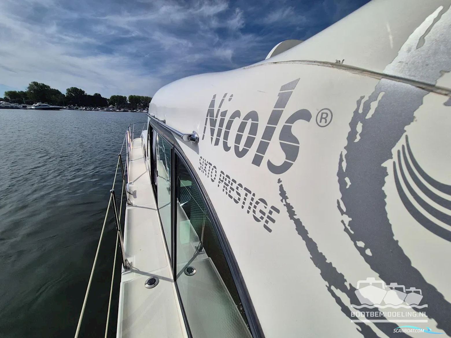 Nicols Yacht Sixto Prestige