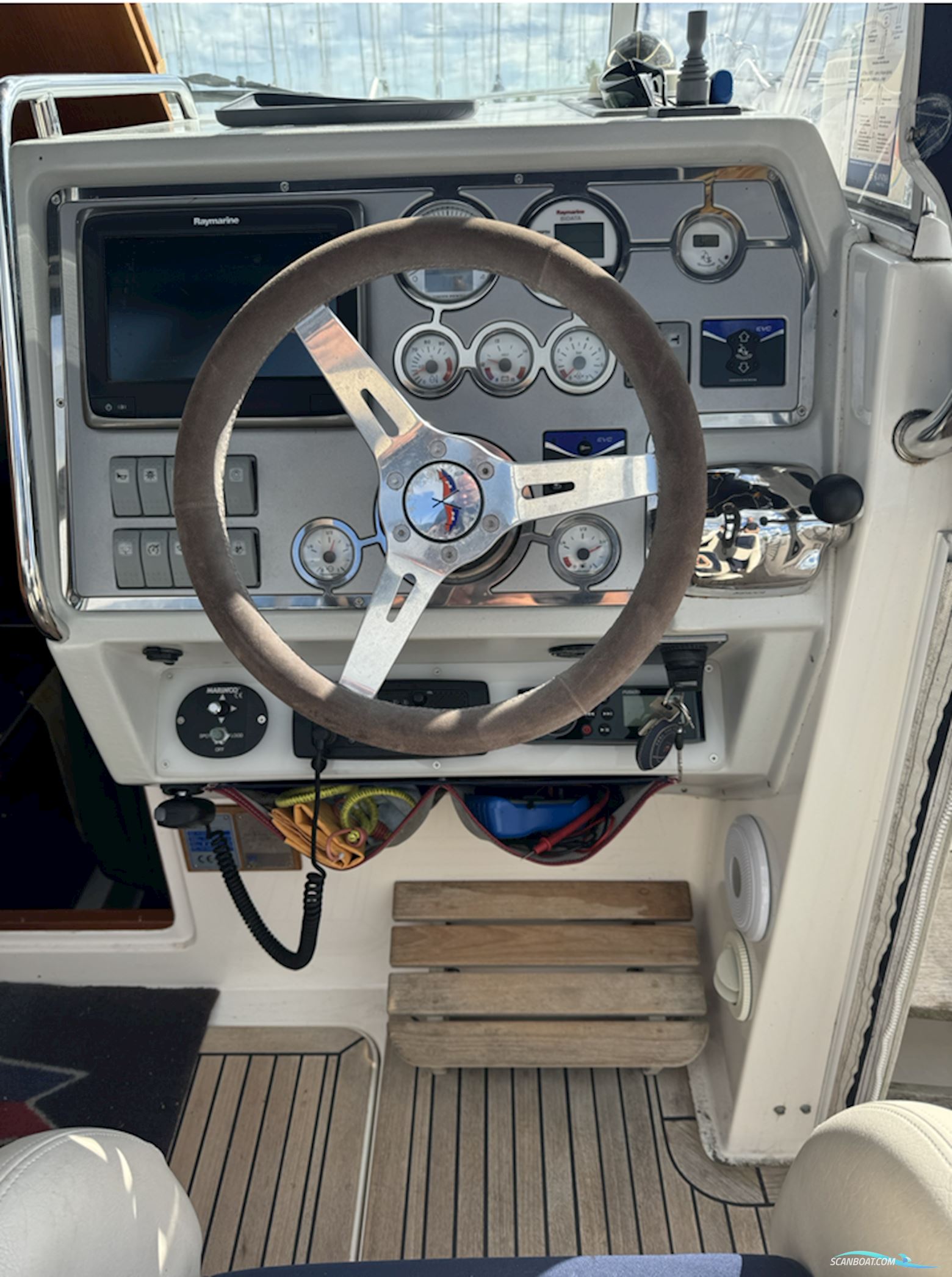 Nimbus 250 R