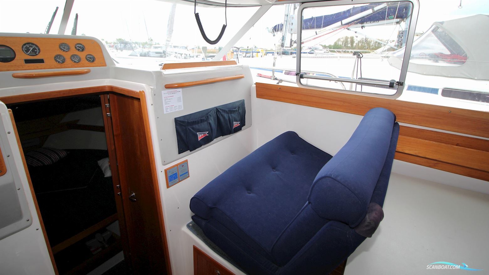 Nimbus 280 Coupe