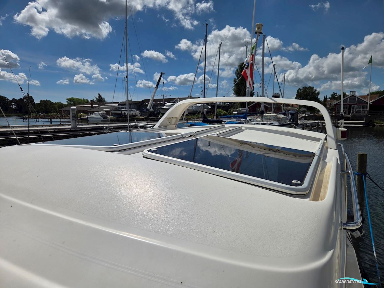 Nimbus 280 Coupe