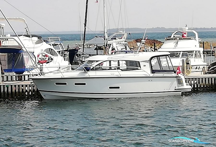 Nimbus 305 Coupé  Motorboten 2016, met Volvo Penta D3-220 motor, Denemarken