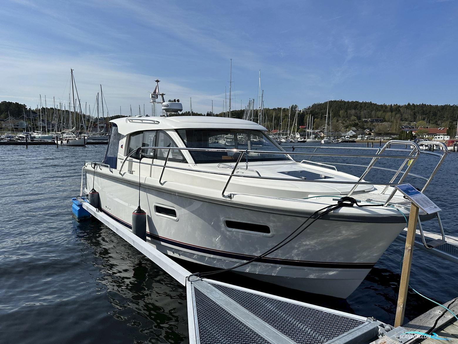 Nimbus 305 Coupé