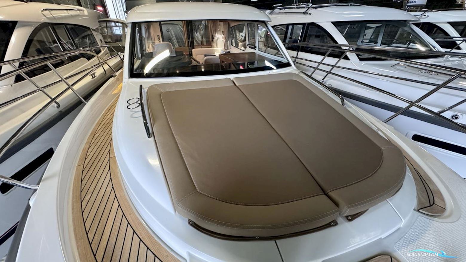 Nimbus 305 Coupé