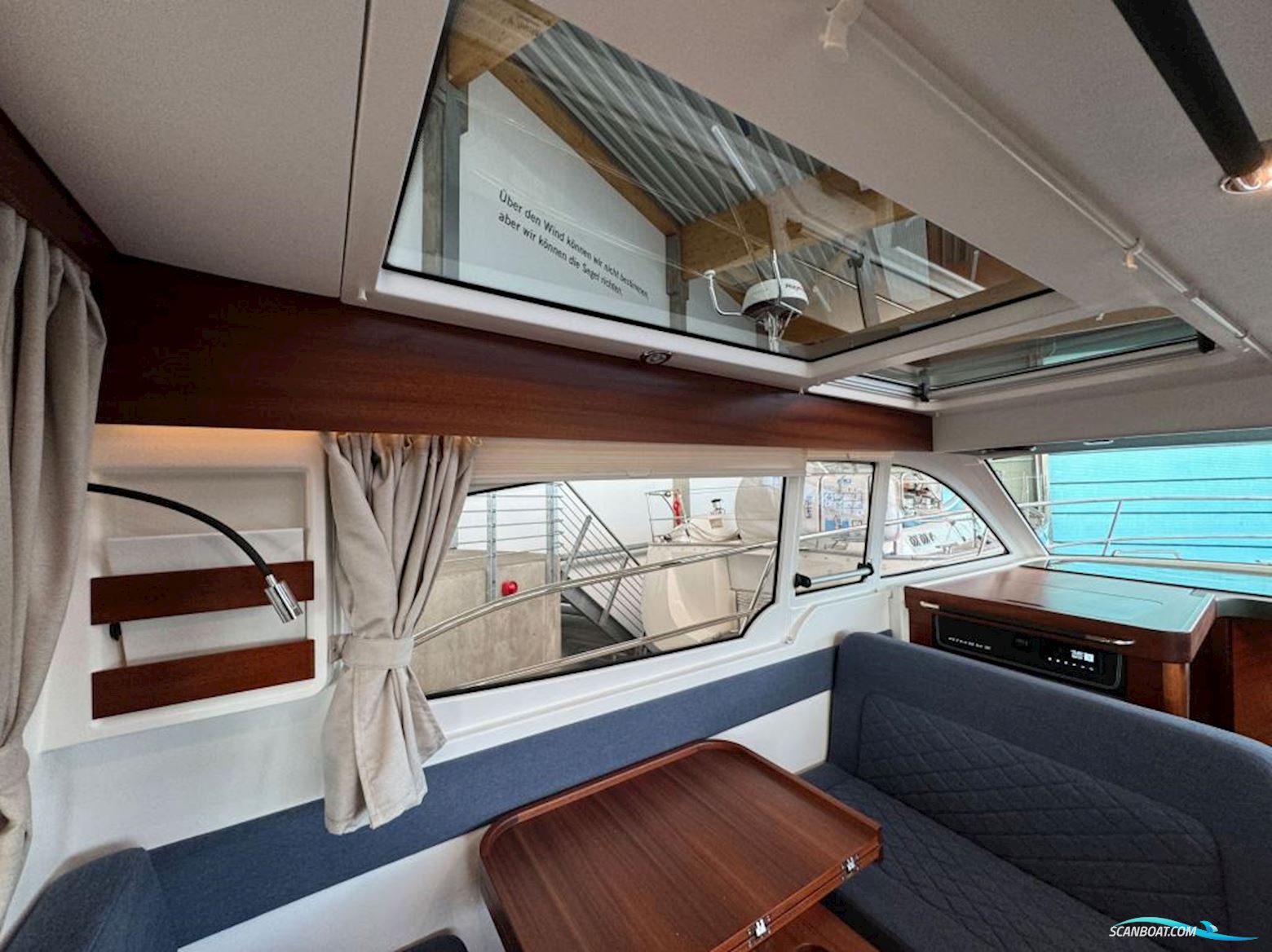 Nimbus 305 Coupe
