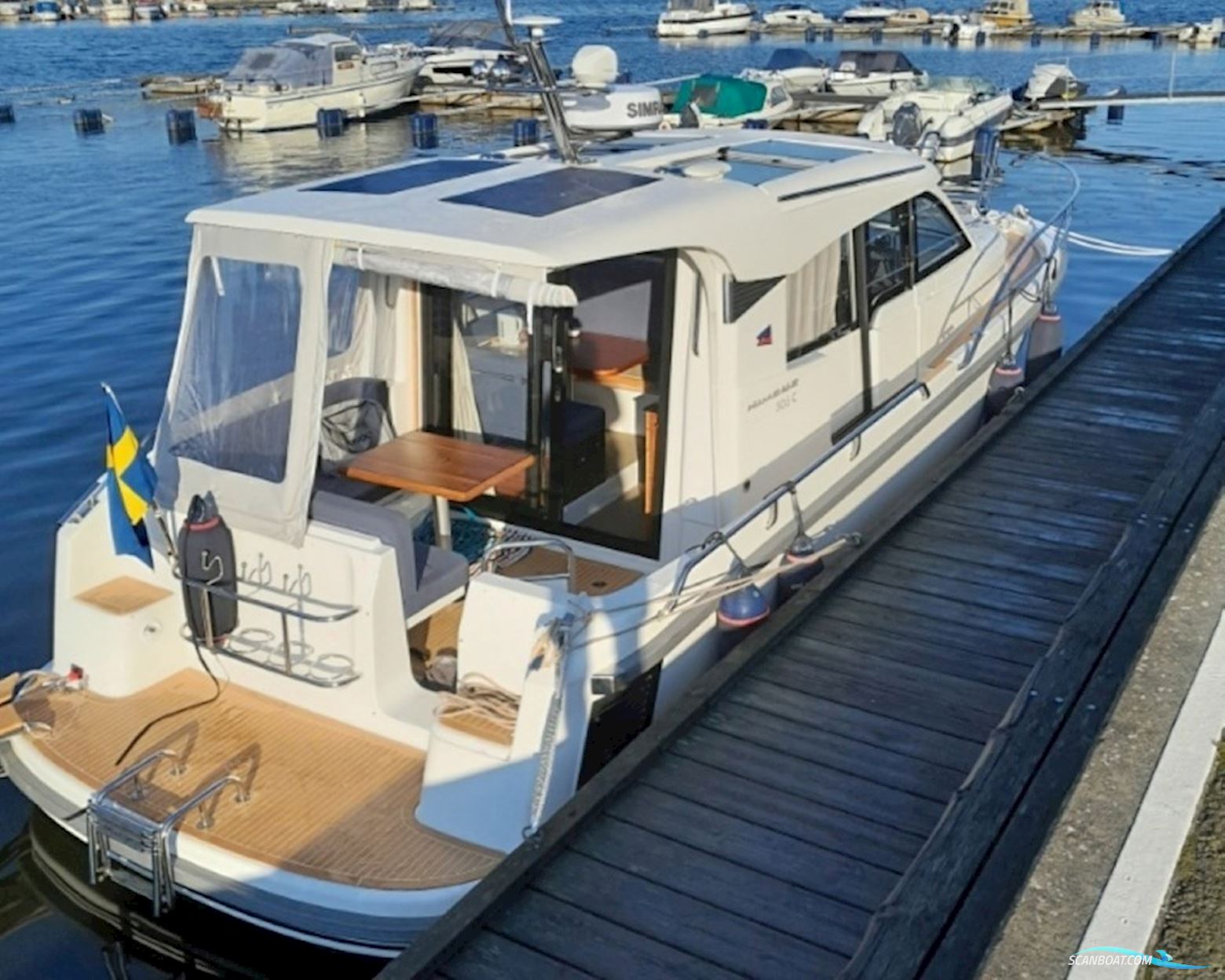 Nimbus 305 Coupé