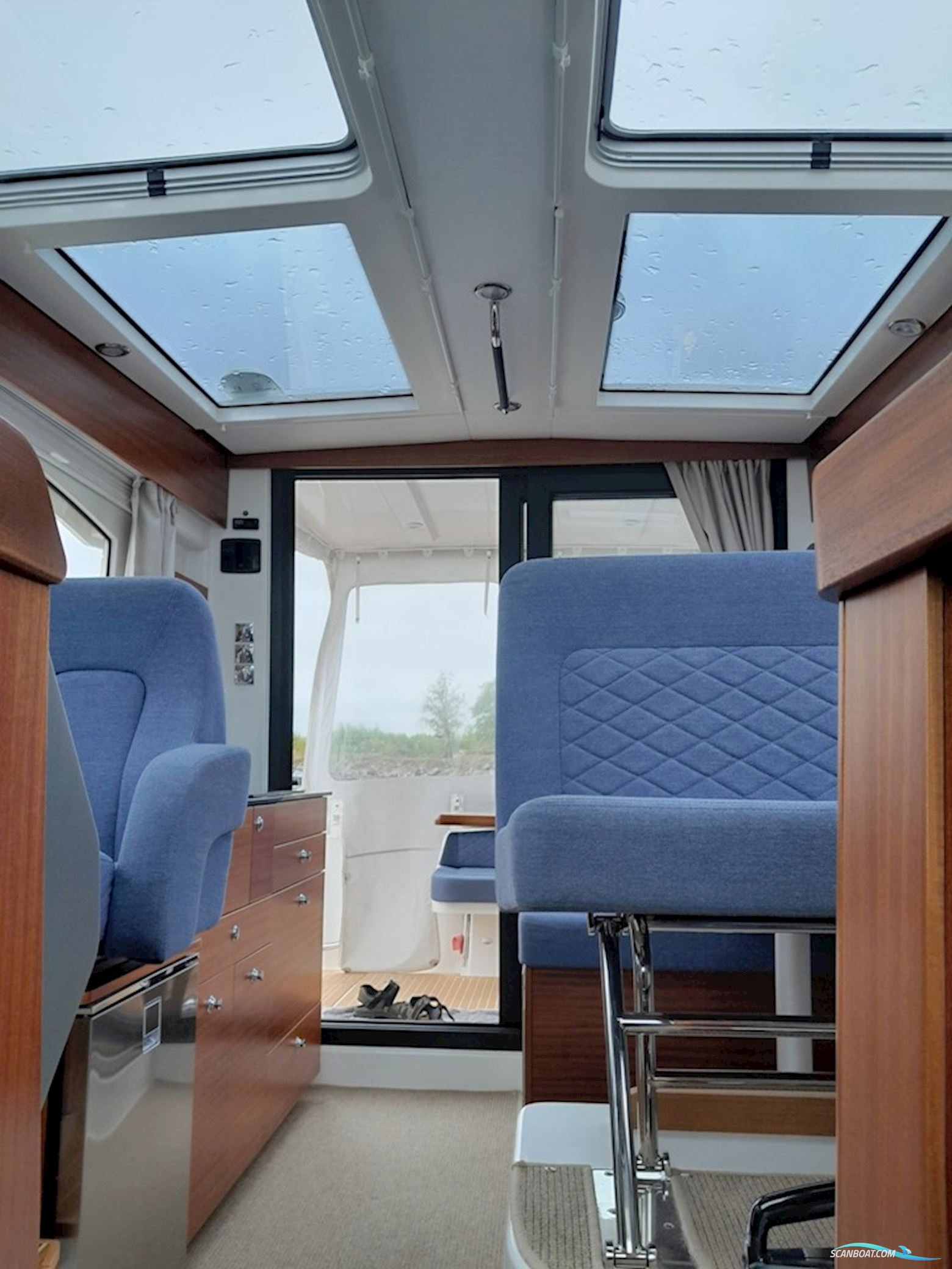 Nimbus 305 Coupé
