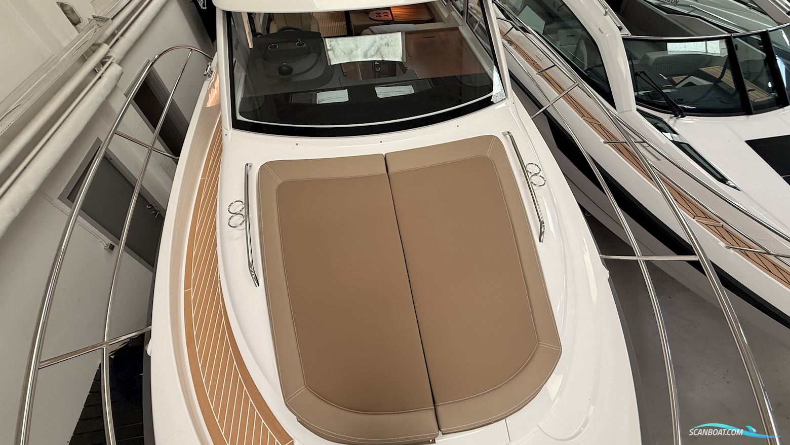 Nimbus 305 Coupé