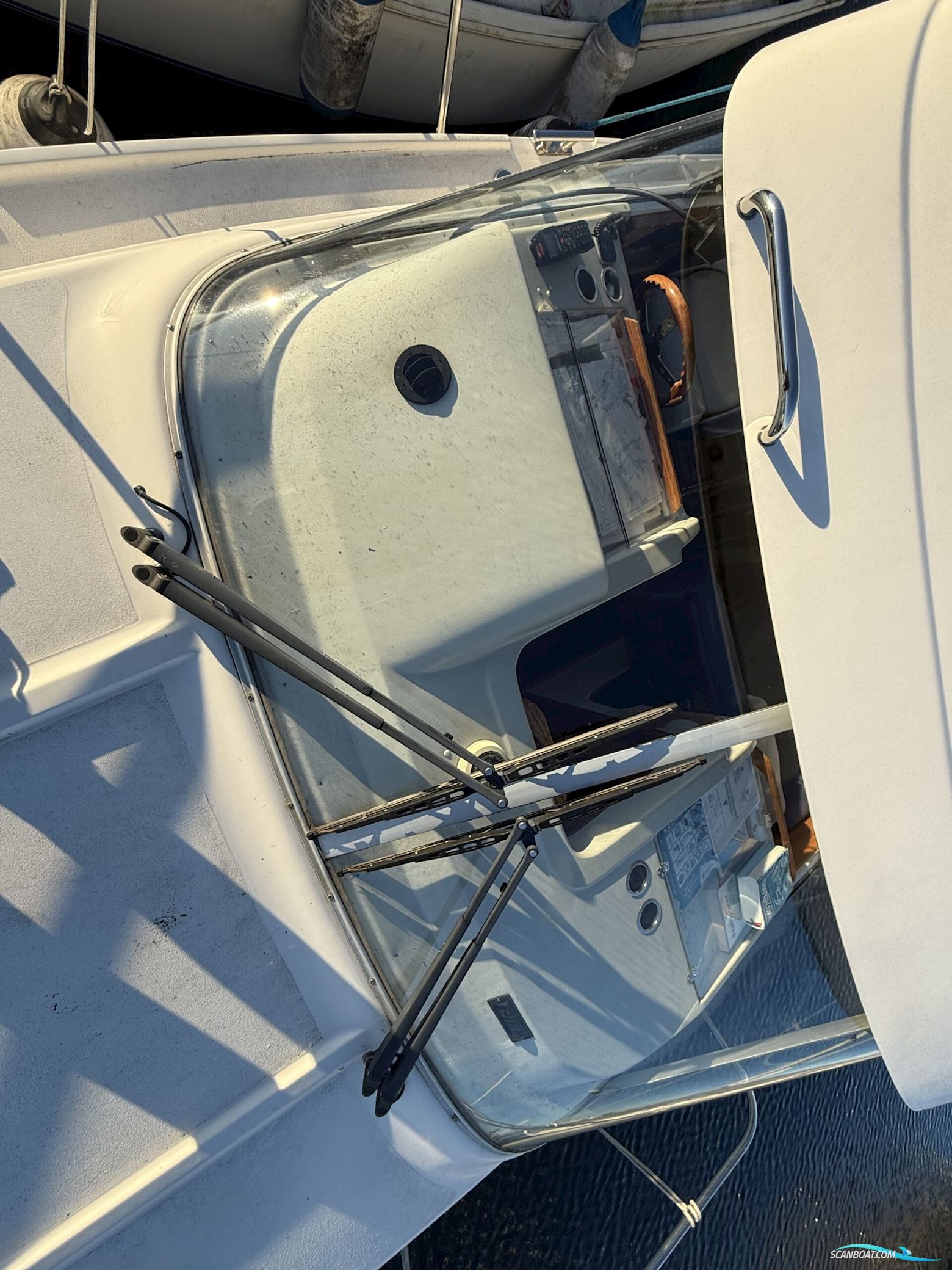 Nimbus 310 Coupe, Nedsat.