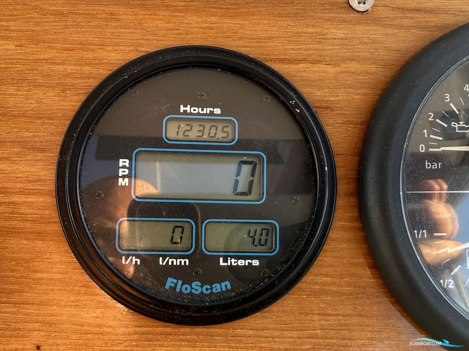 Nimbus 310 Coupe, Nedsat.