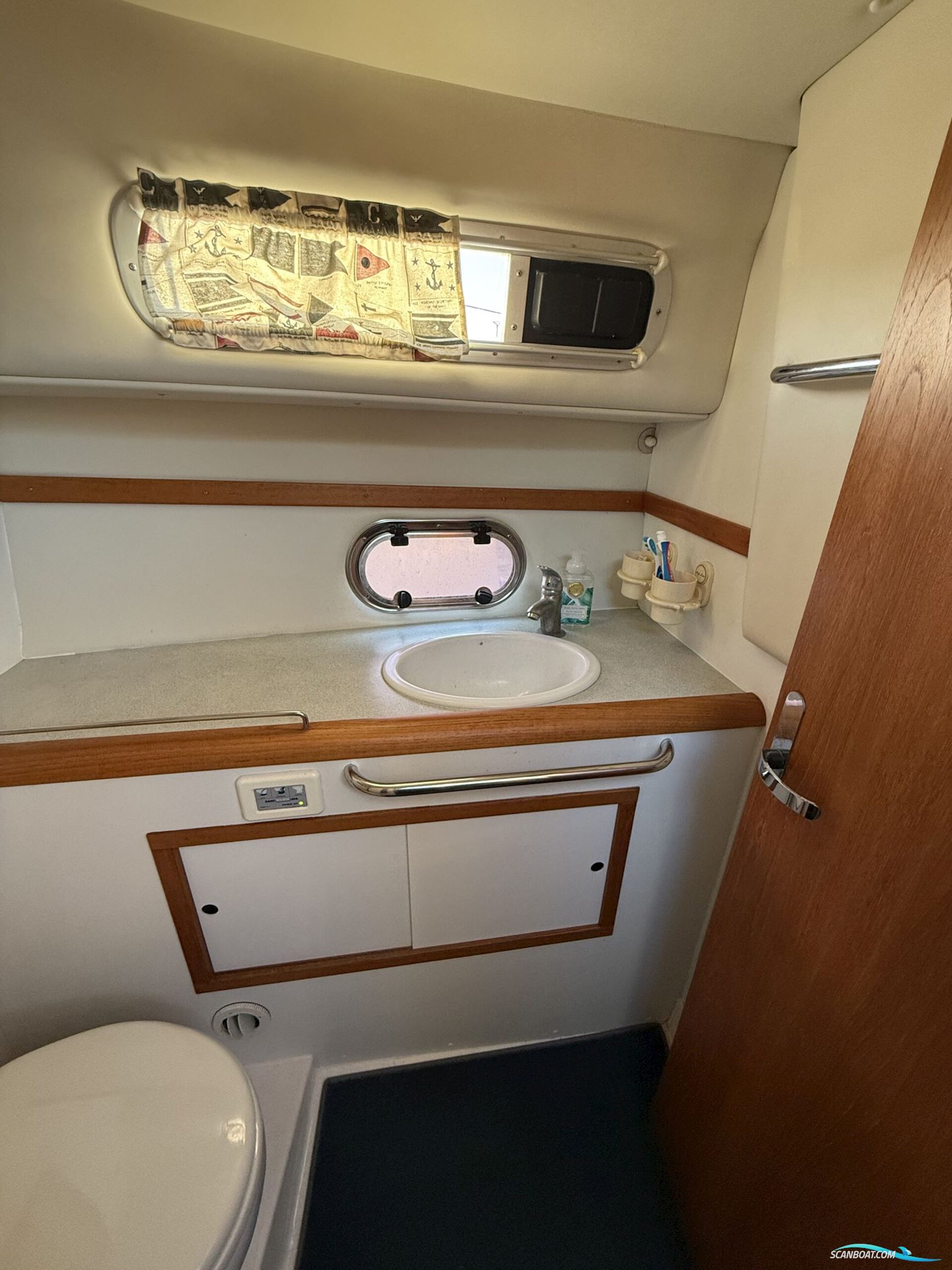 Nimbus 310 Coupe, Nedsat.