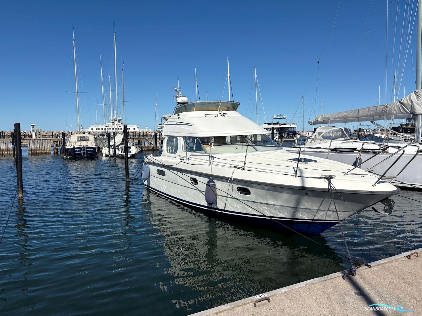 Nimbus 33 Avanta fly