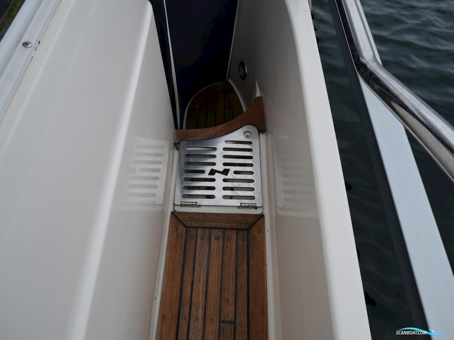 Nimbus 33 Nova Coupe