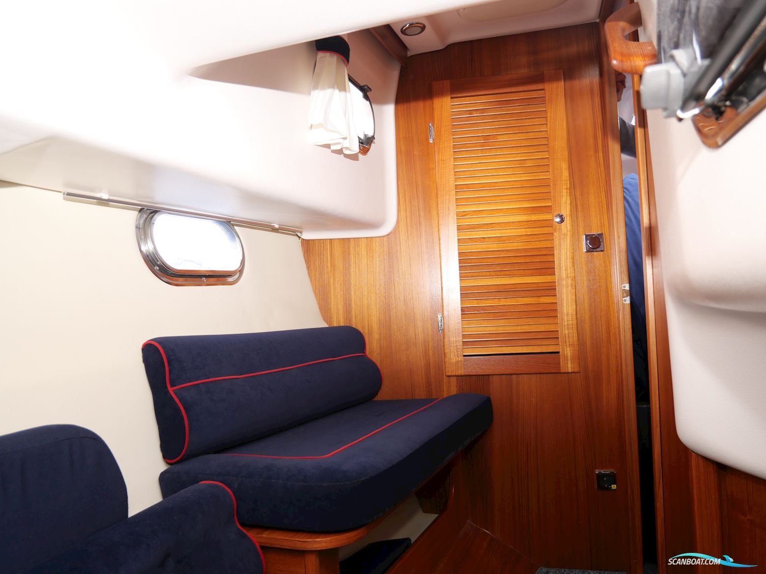 Nimbus 33 Nova Coupe