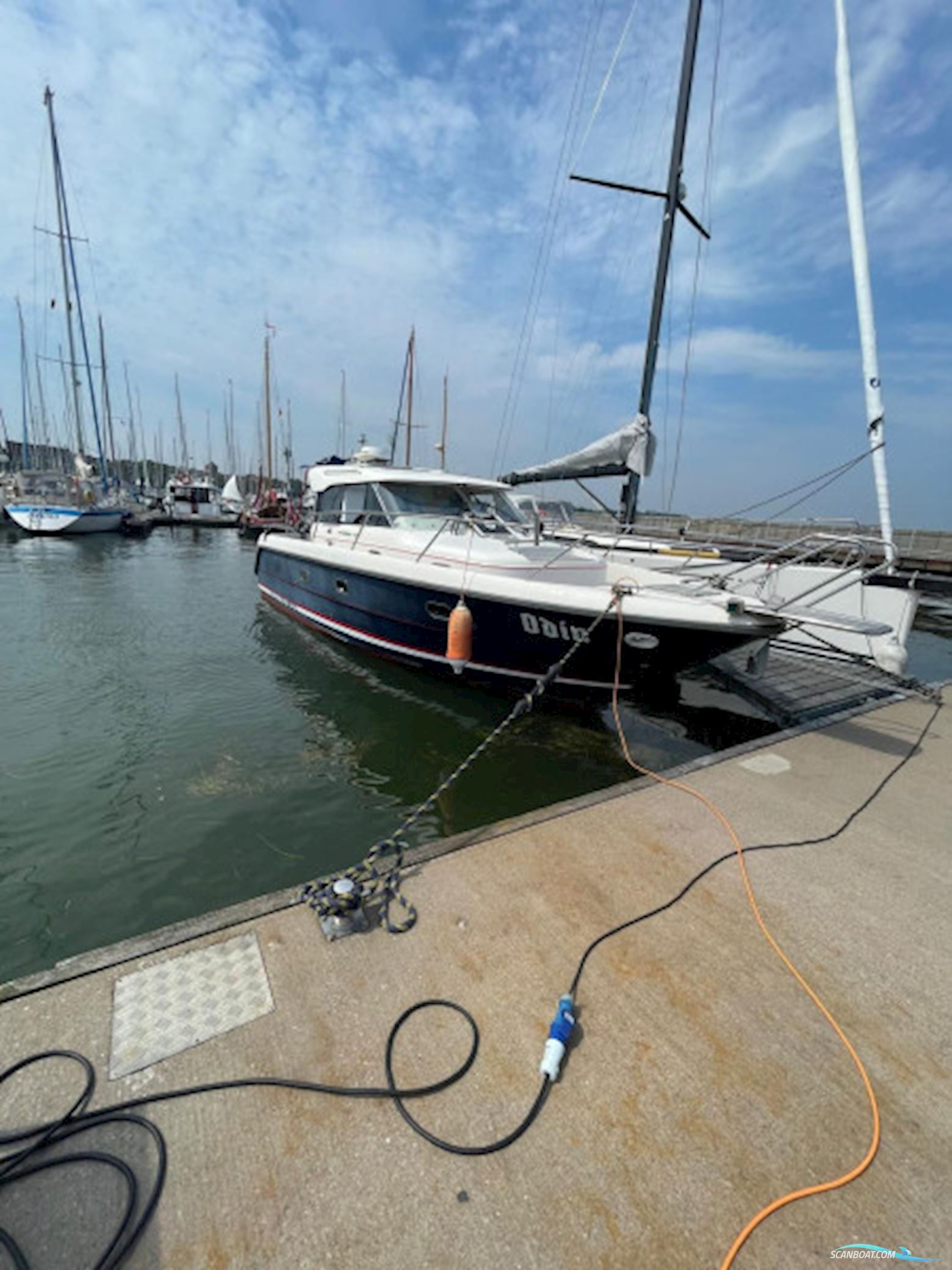 Nimbus 33 Nova Coupe Motorboten 2004, met Volvo Penta Kad 300 Edc/DP motor, Duitsland