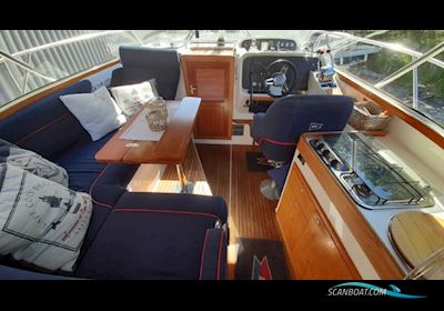 Nimbus 33 Nova Motorboten 2001, met Volvo Penta Kad 44 motor, Sweden