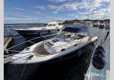 Nimbus 33 Nova Motorboten 2003, met Volvo Penta Kad 300 Edc motor, Denemarken