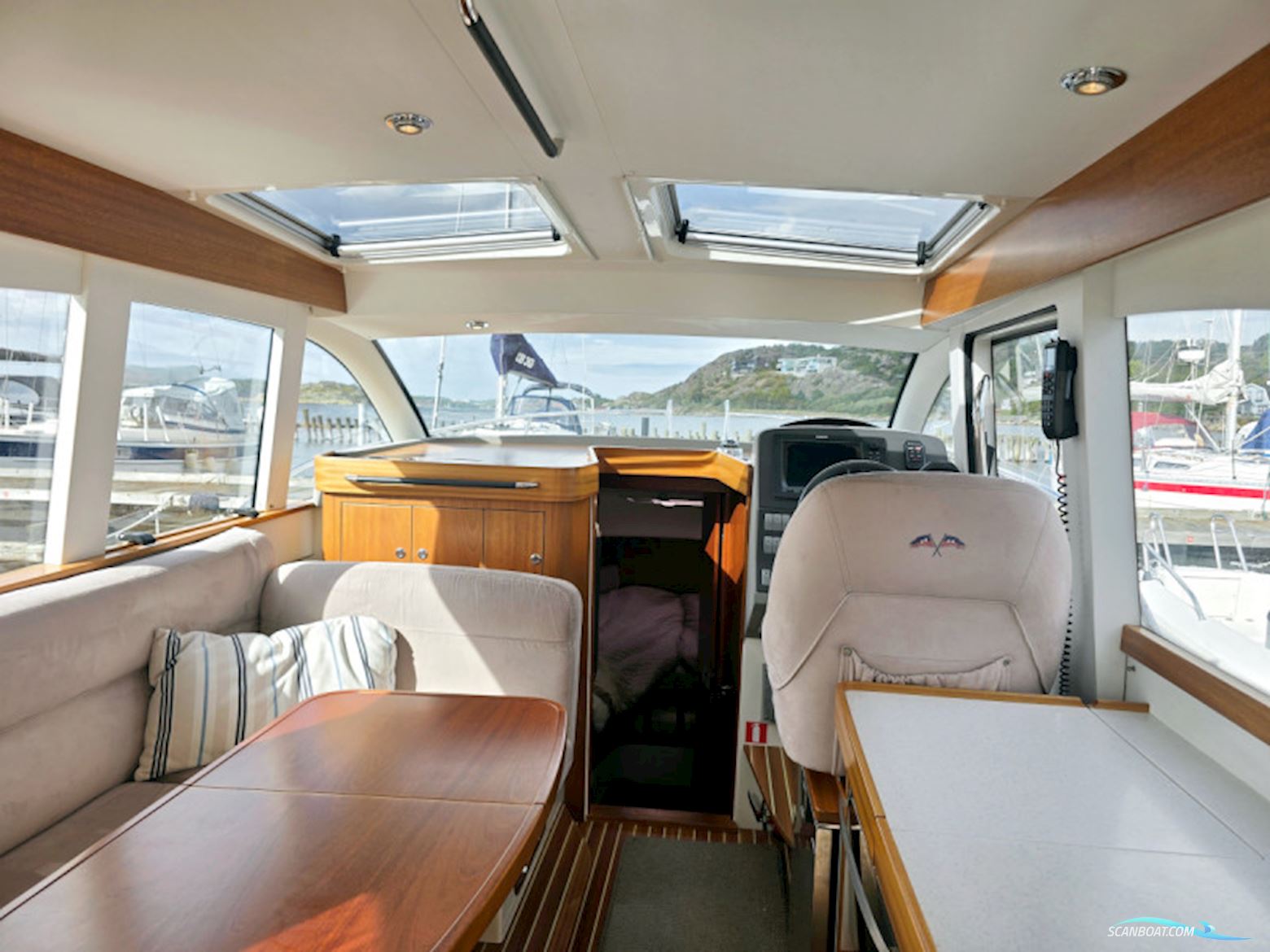 Nimbus 335 Coupé