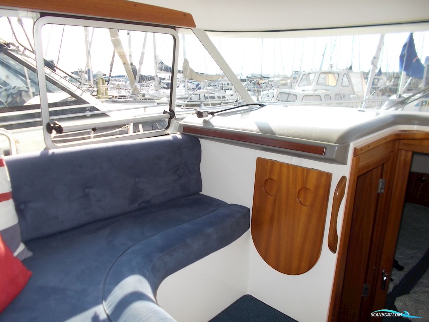 Nimbus 340 Commander