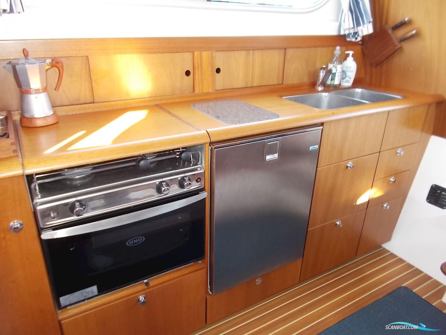 Nimbus 340 Commander