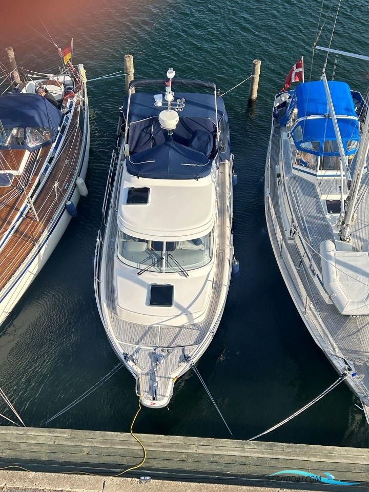 Nimbus 340 Commander