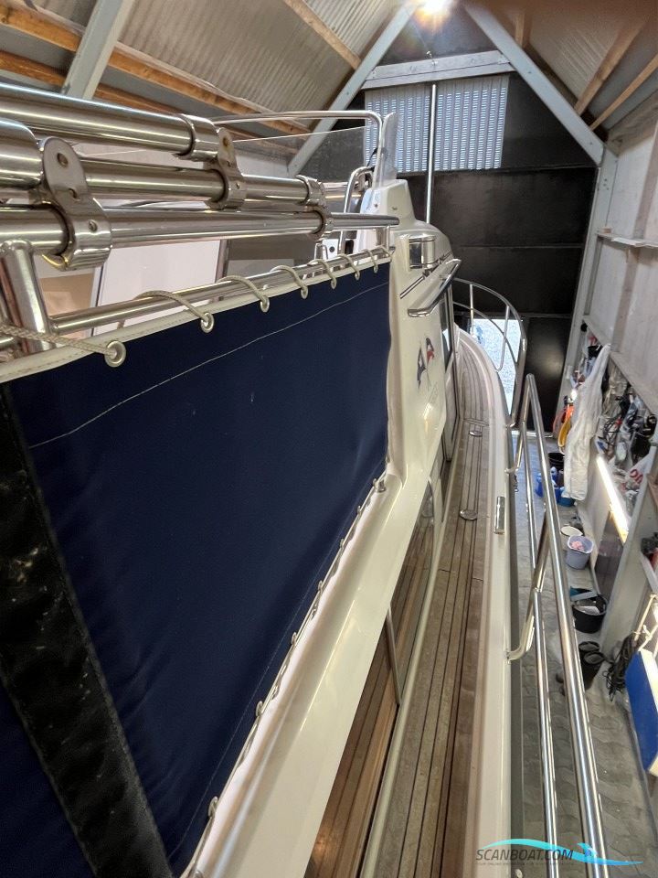 Nimbus 340 Commander