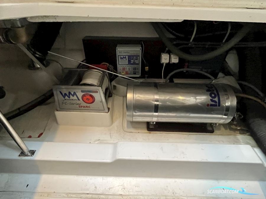 Nimbus 340 Commander