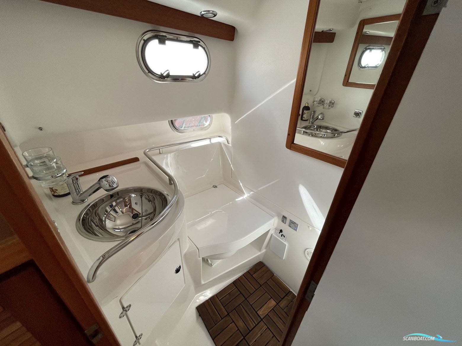 Nimbus 35 Nova Coupe