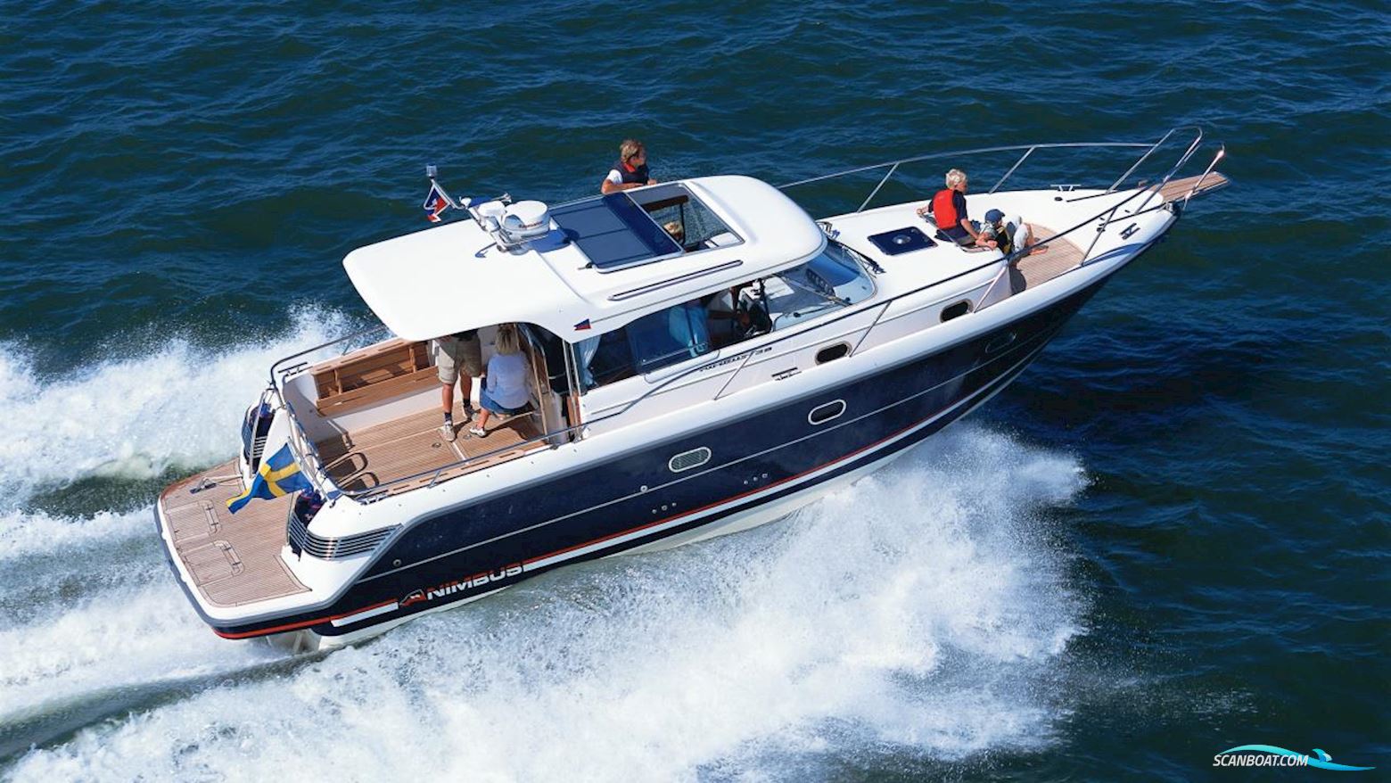 Nimbus 35 Nova Motorboten 2006, met Volvo Penta motor, Sweden