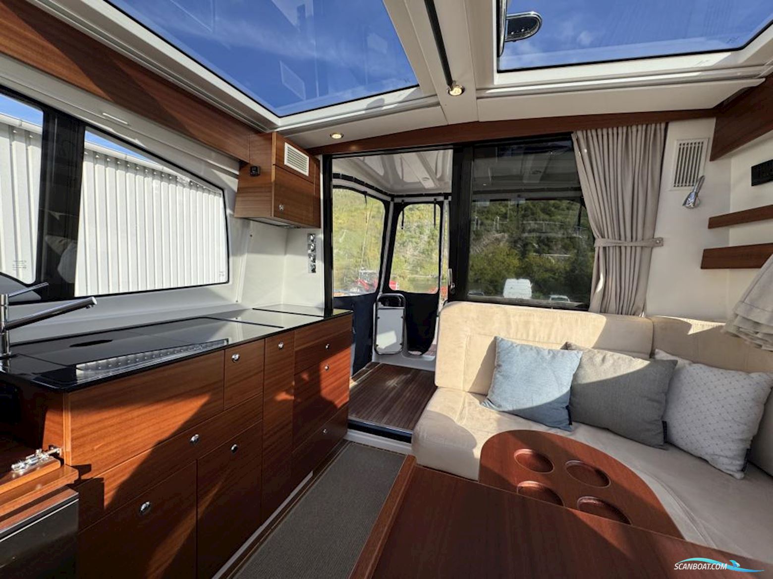 Nimbus 365 Coupé - Reserviert