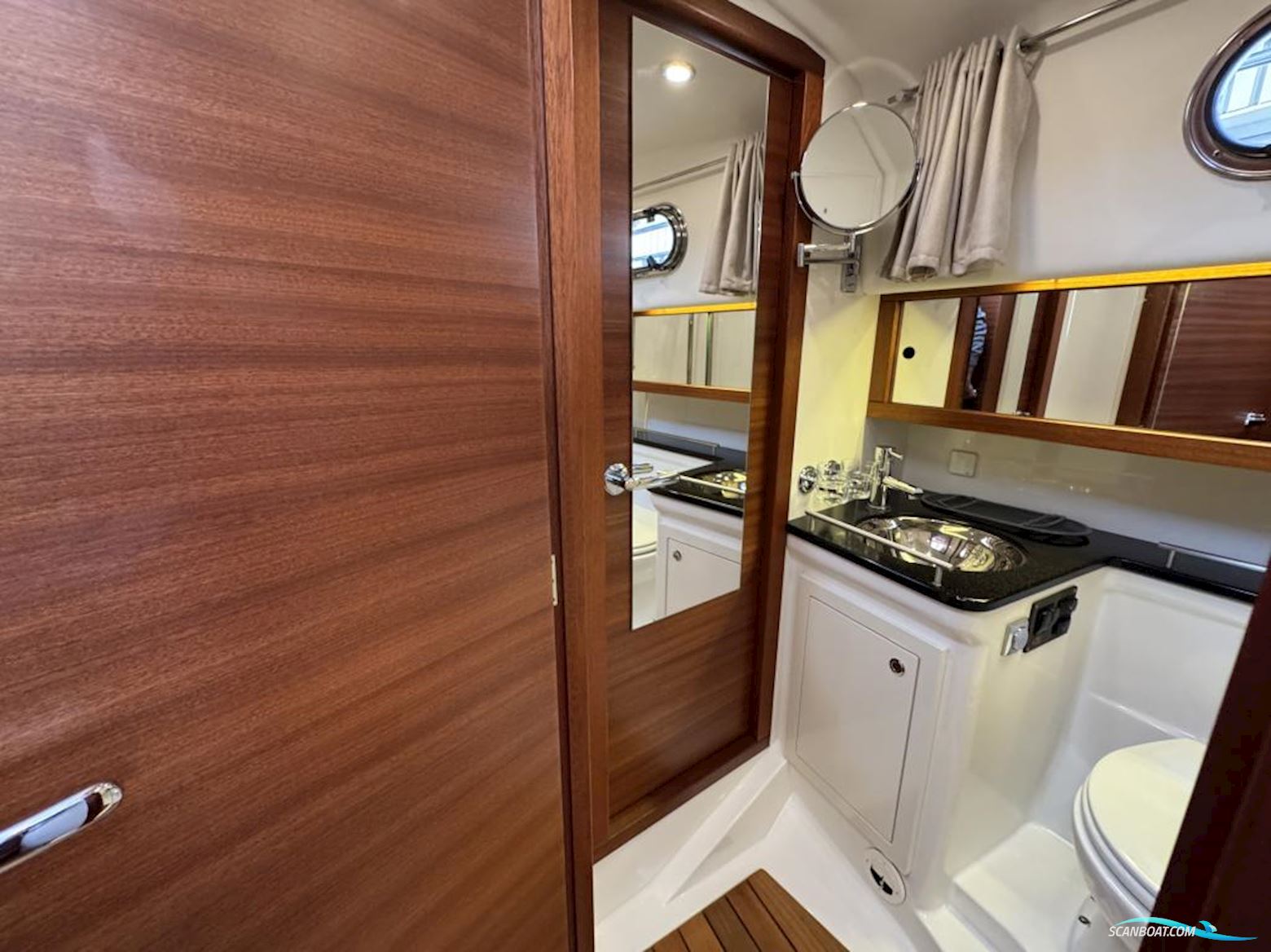 Nimbus 365 Coupé - Reserviert