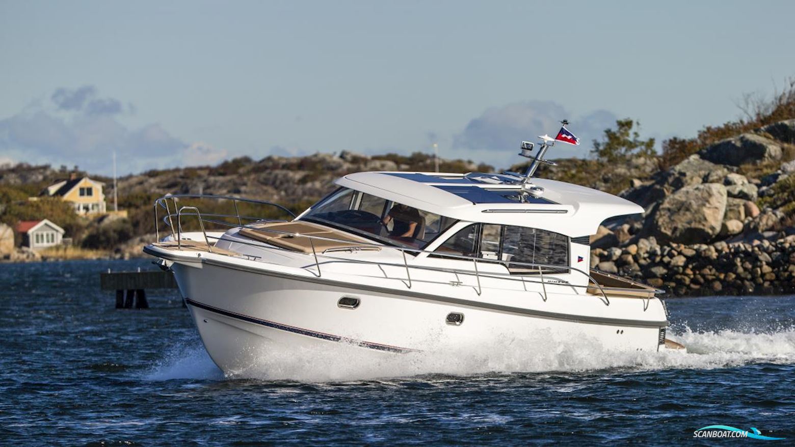 Nimbus 365 Coupé Motorboten 2019, met  Volvo Penta motor, Sweden