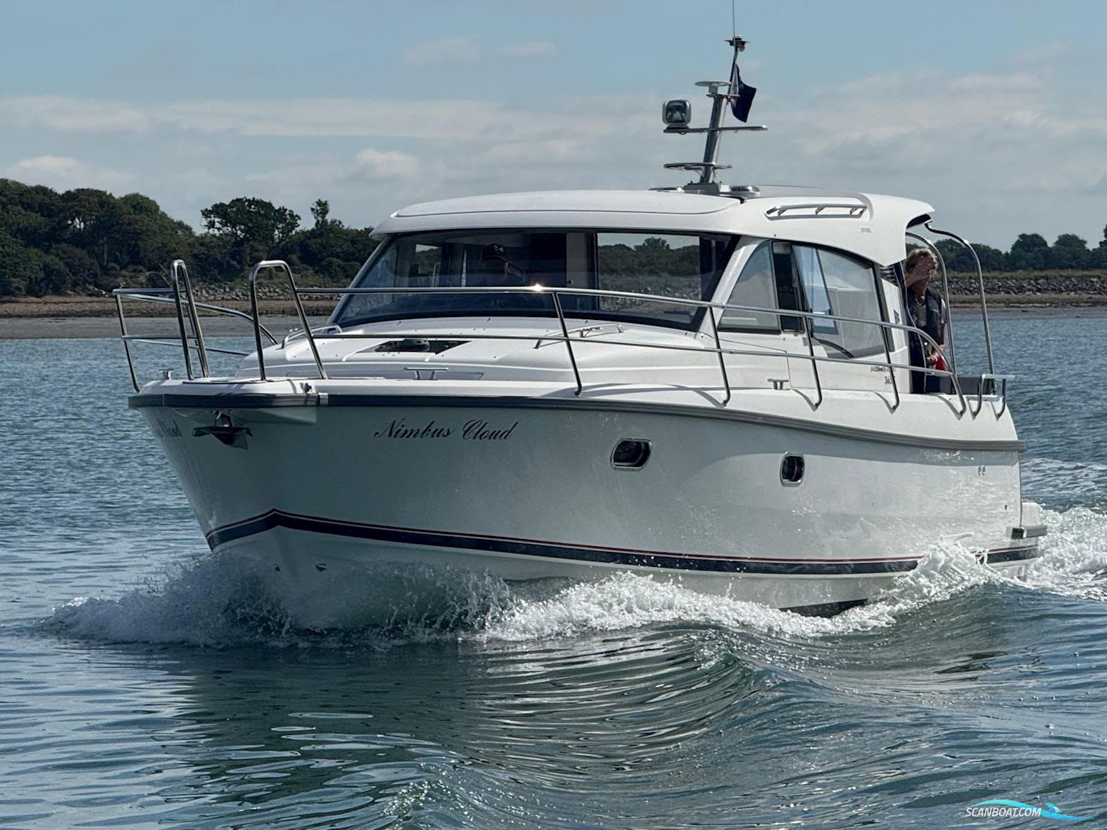 Nimbus 365 Coupe Motorboten 2021, met Volvo Penta motor, United Kingdom