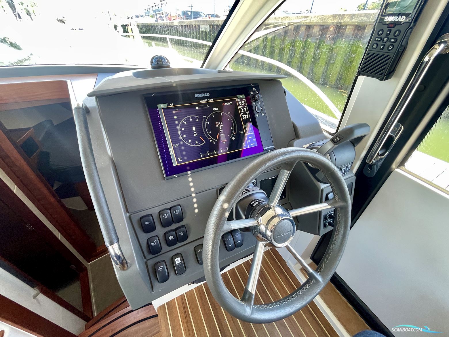 Nimbus 365 Coupe