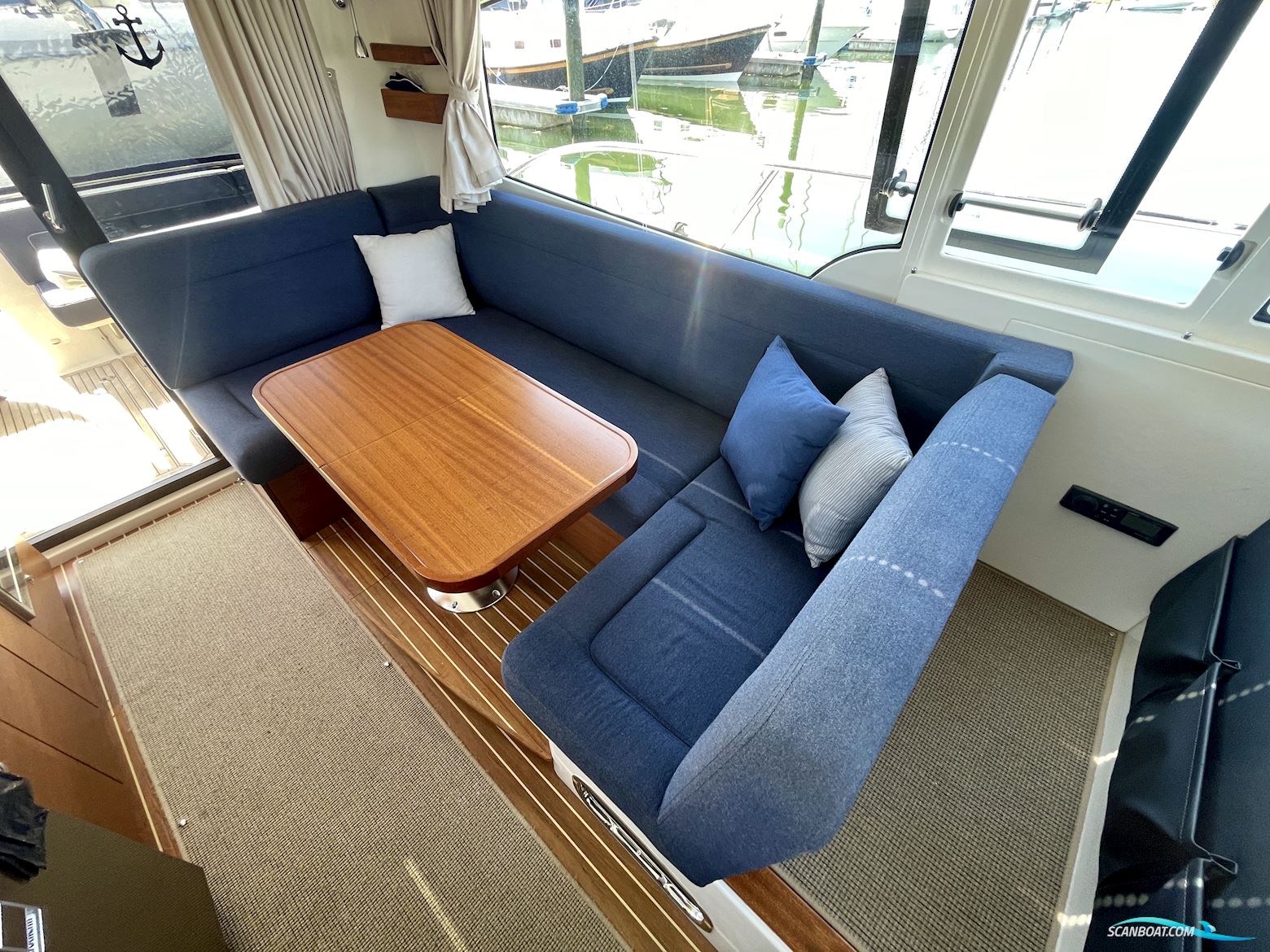 Nimbus 365 Coupe